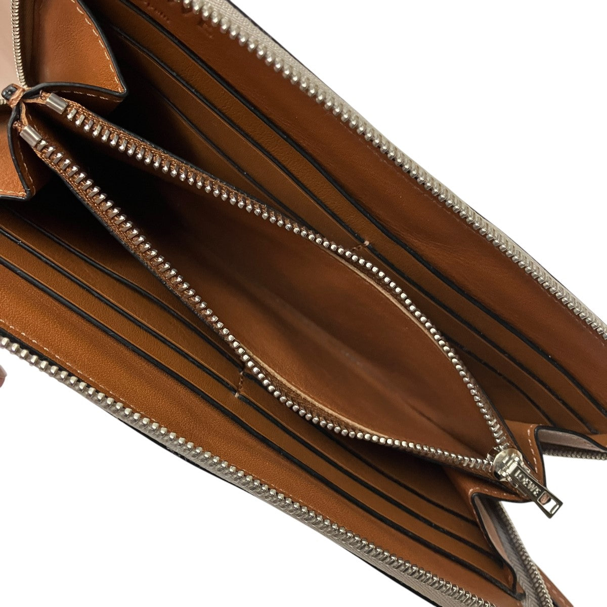 本物・送料無料・良品】LOEWE・ロエベ・長財布・ラウンド