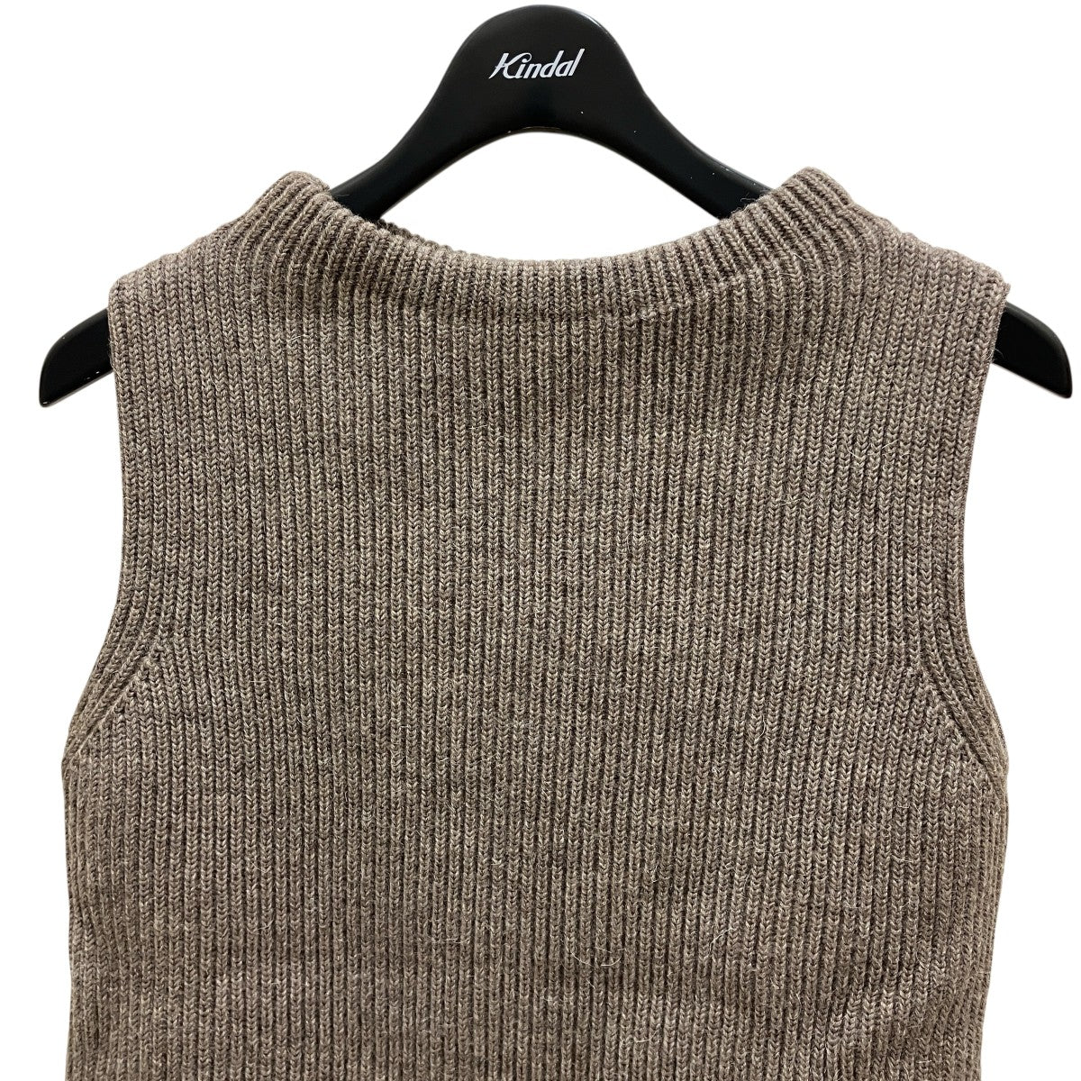 Andersen-Andersen(アンデルセンアンデルセン) ニットベスト ベージュ