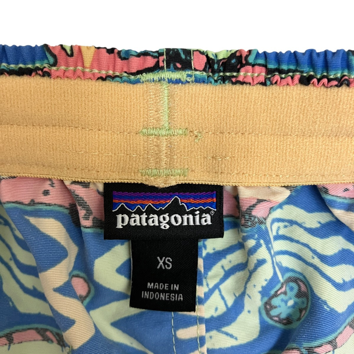Patagonia ウィメンズ・バギーズ・ロング総柄ショートパンツ 古着・中古-6枚目のアイテム画像
