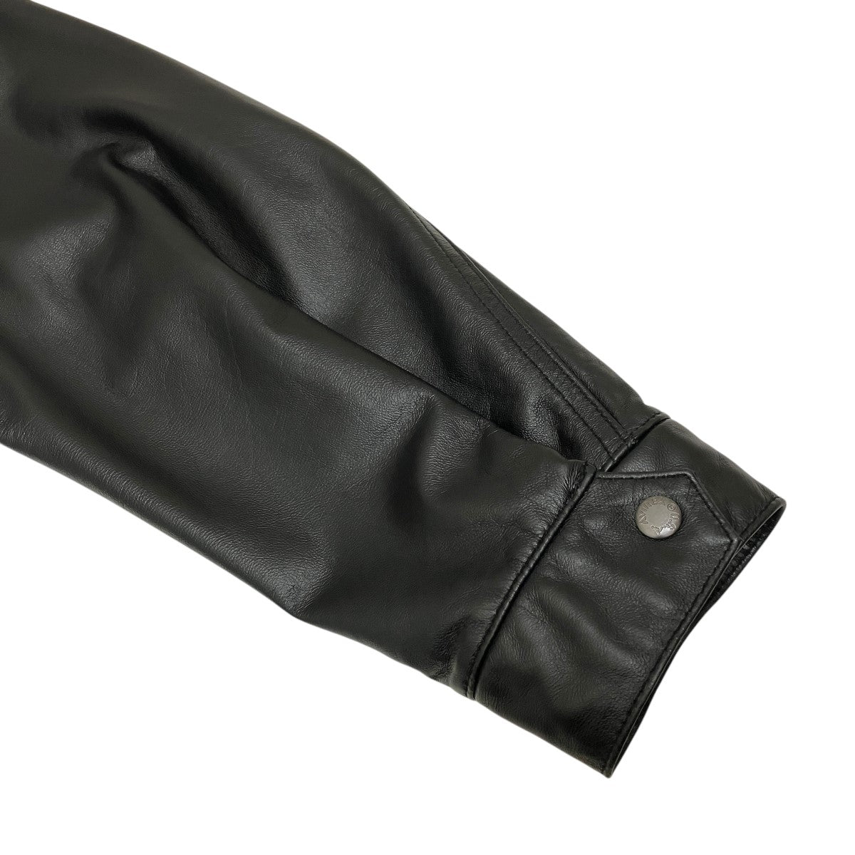 AVIREX コンフォータブル レザー スイング トップ ジャケット AVIREX（アヴィレックス）の「COMFORTABLE LEATHER SWING TOP