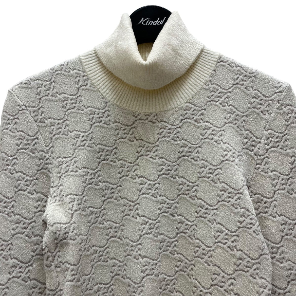 FENDI タートルネックニットFZX713 古着・中古-3枚目のアイテム画像