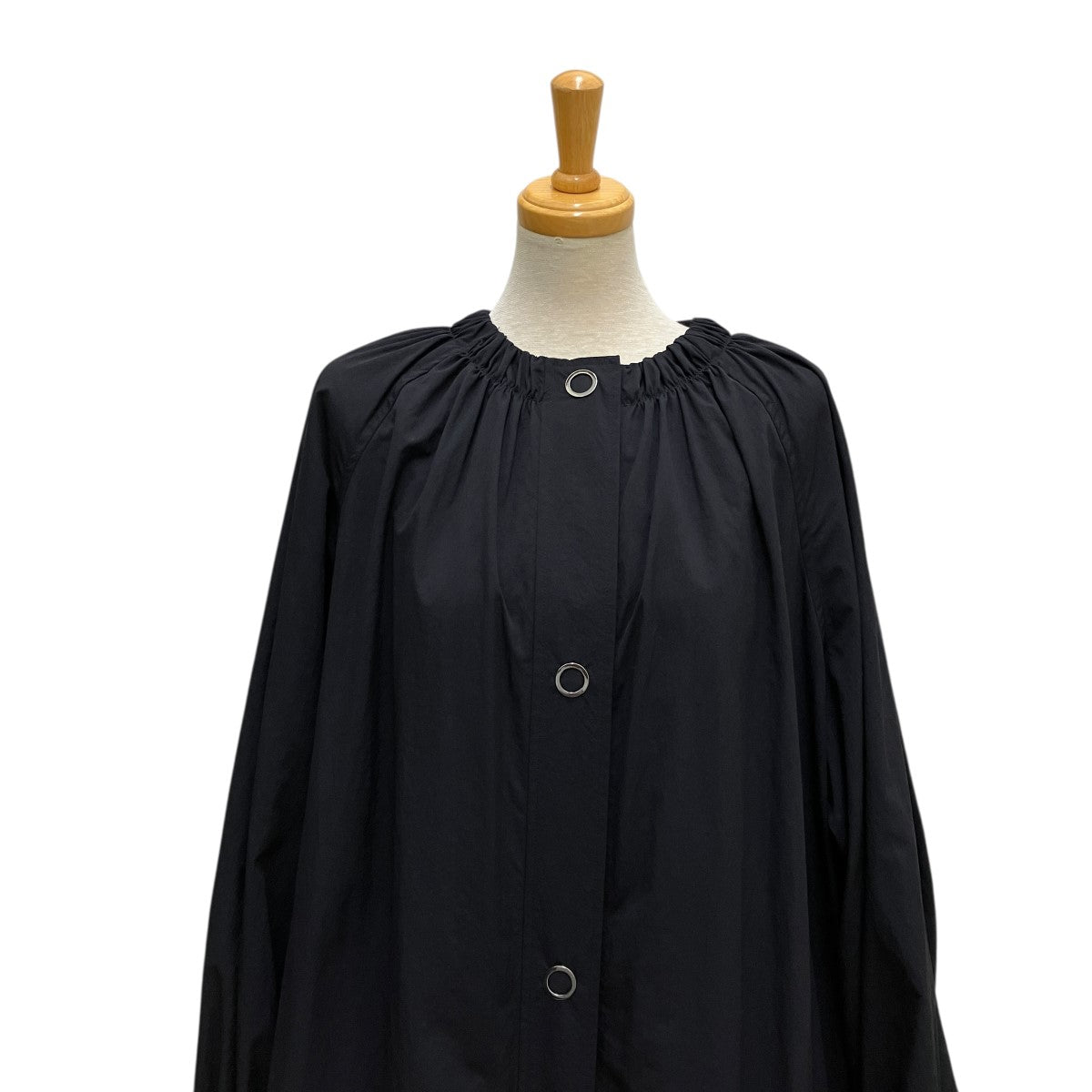 ローヘン LOHEN リングドットバックレイヤードコート 黒