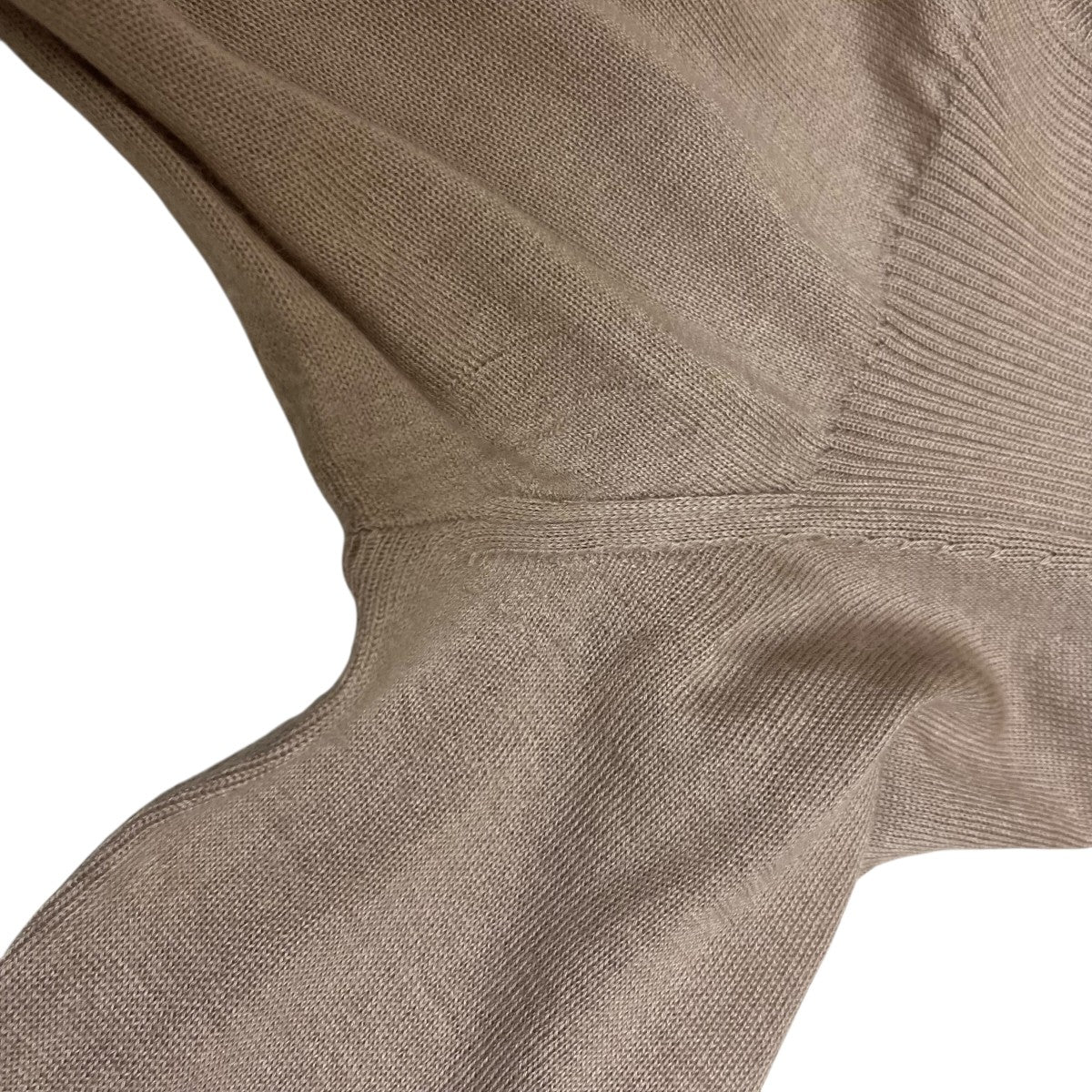 JIL SANDER(ジルサンダー) Vネックニット ベージュ サイズ 36｜【公式