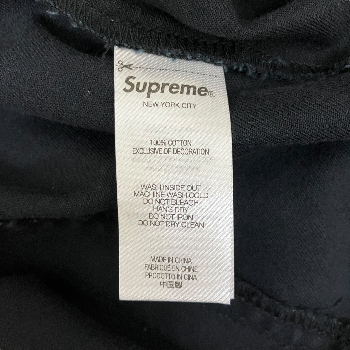 ★Supreme★ロゴが反転したインパクトのある逸着！ 180138064.jpg?cmsp_timestamp=