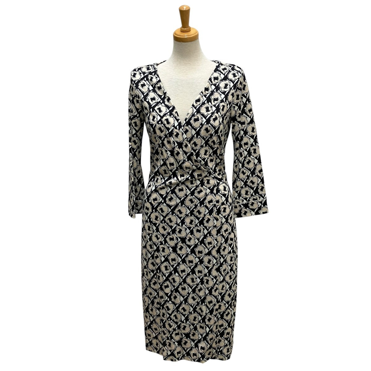 DIANE VON FURSTENBERG(ダイアンフォンファステンバーグ) 総柄