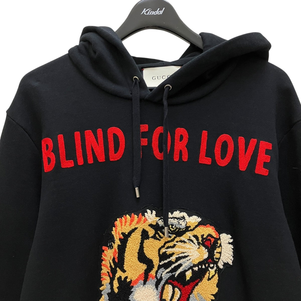 GUCCI(グッチ) 18AWBLIND FOR LOVE タイガーアップリケスウェット  