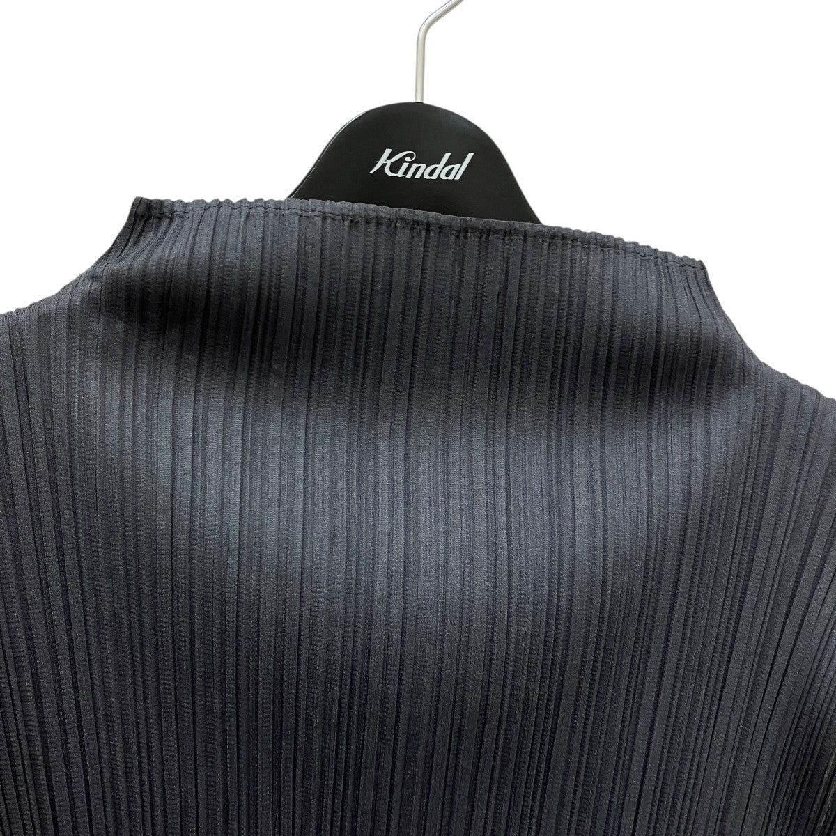 PLEATS PLEASE(プリーツプリーズ) ノースリーブカットソーPP05-JK006