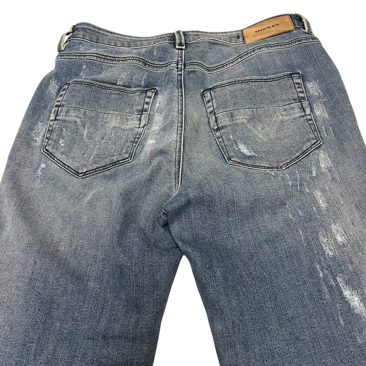 DIESEL ロゴプリントデニムパンツ シャネル(CHANEL)シャネル ロゴプリント デニムパンツ 衣料品