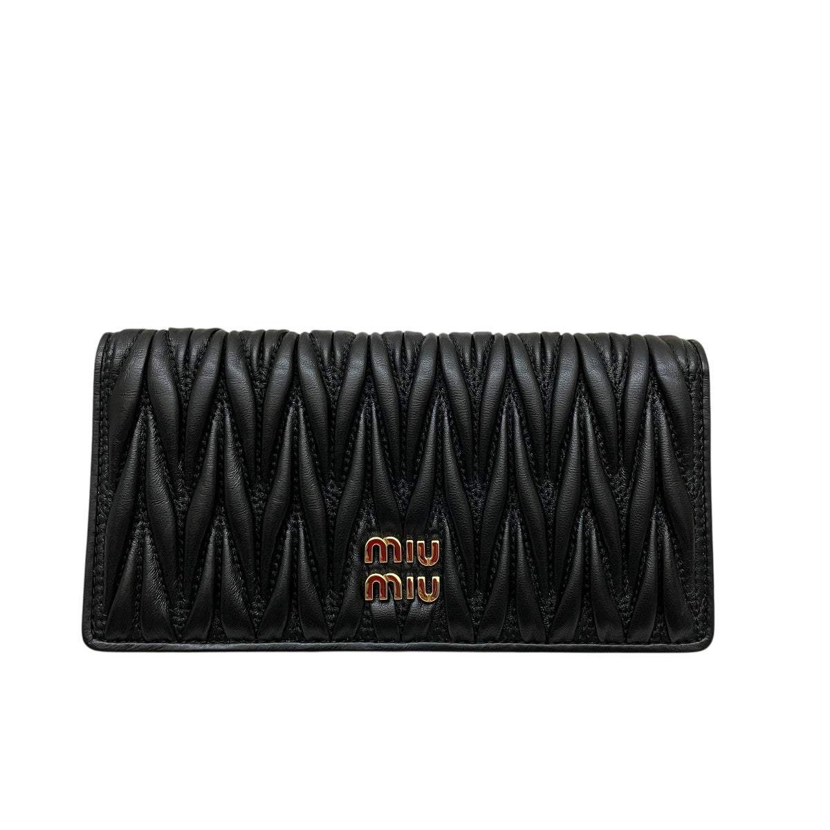 MIU MIU マトラッセジップアラウンド長財布5MV027 古着・中古-1枚目のアイテム画像