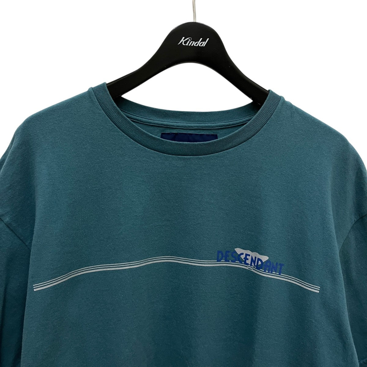 DESCENDANT(ディセンダント) ロゴ半袖Tシャツ ブルーグリーン