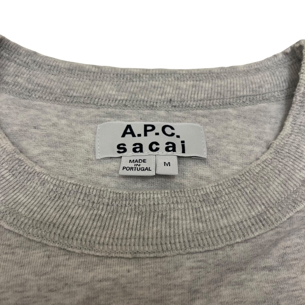 A.P.C.×sacai アーペーセー サカイ サイドジップ 半袖 Tシャツ 23213-1-94291 ロゴ ダメージ加工 レディース XSサイズ グレー トップス IL16372■ A．P．C．×sacai サイドジップ半袖Tシャツ グレー サイズ M