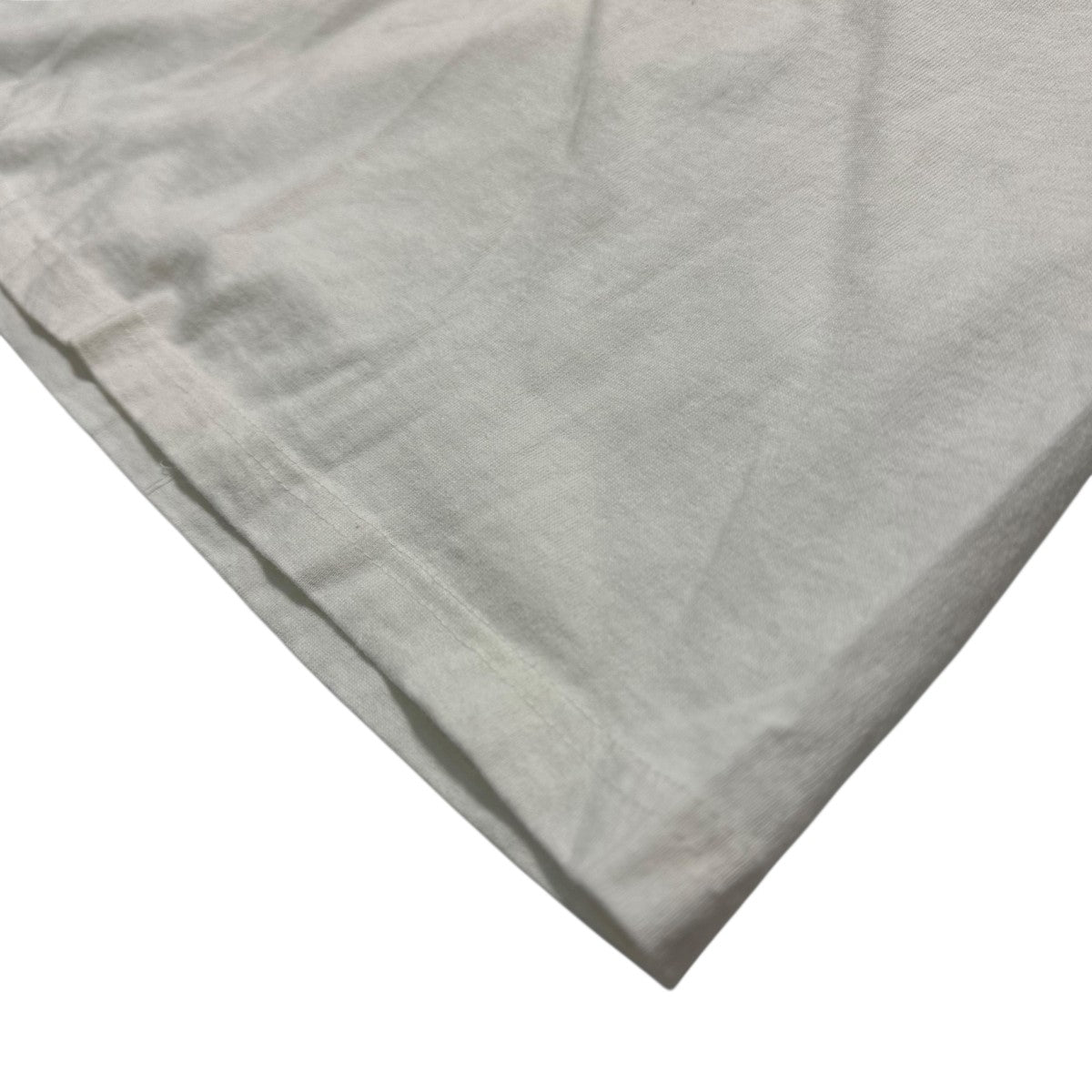 フロントプリントTシャツ