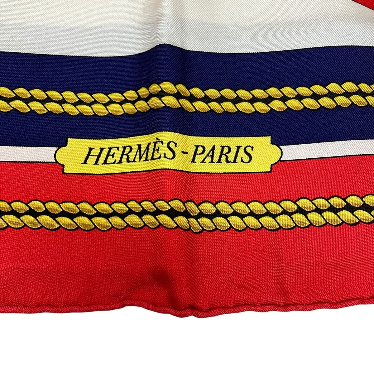 HERMES(エルメス) カレ90 CHATEAUX DARRIERE総柄シルクスカーフ