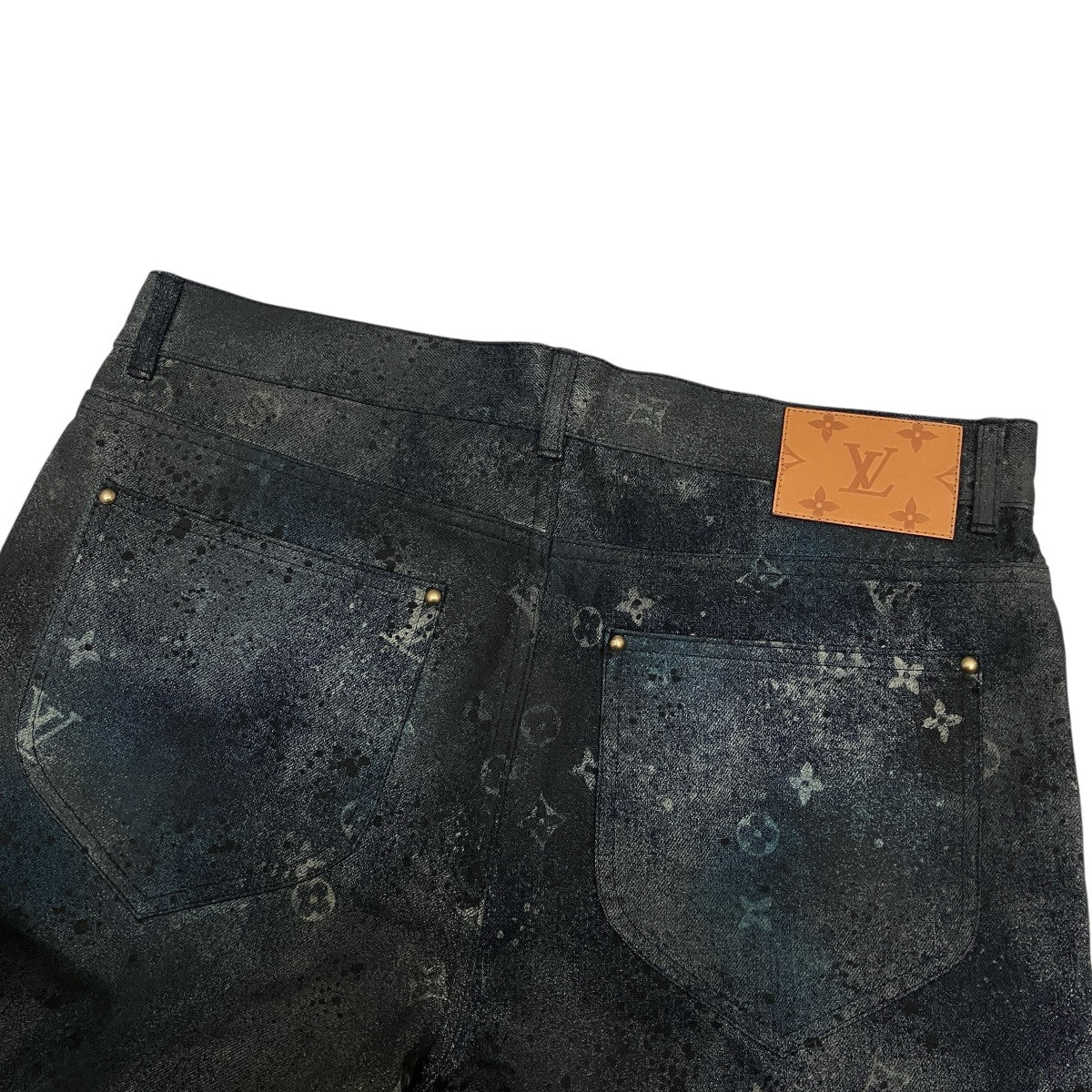 専用◆40【ルイ・ヴィトン】LVスプレー ペイント デニムパンツ モノグラム LOUIS VUITTON(ルイヴィトン) レギュラーフィットスプレーモノグラム