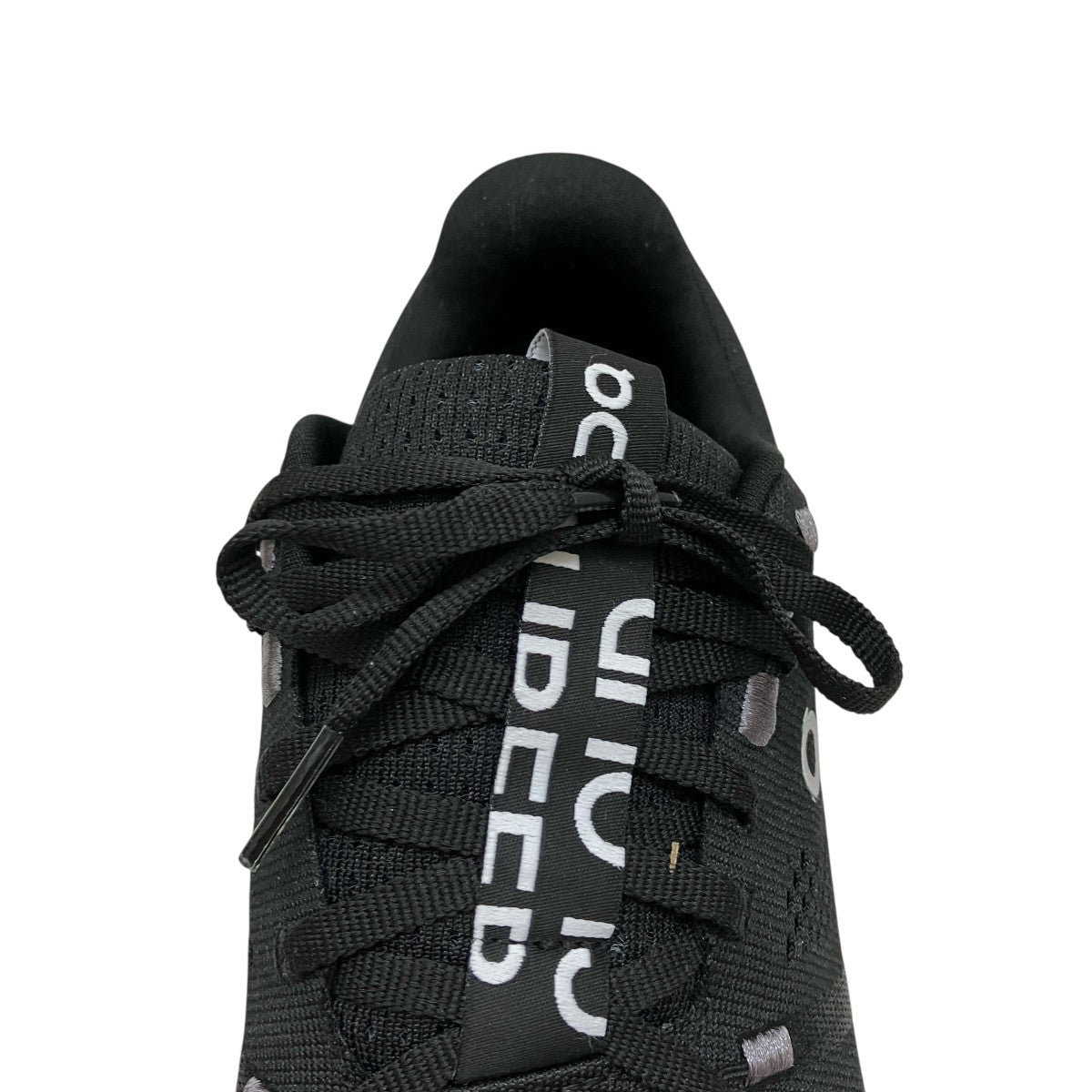 限定値下げ中　On Cloudsurfer 26.0 ブラック　オン On Cloudsurfer Next Black Lowtop/Performance & Sports On
