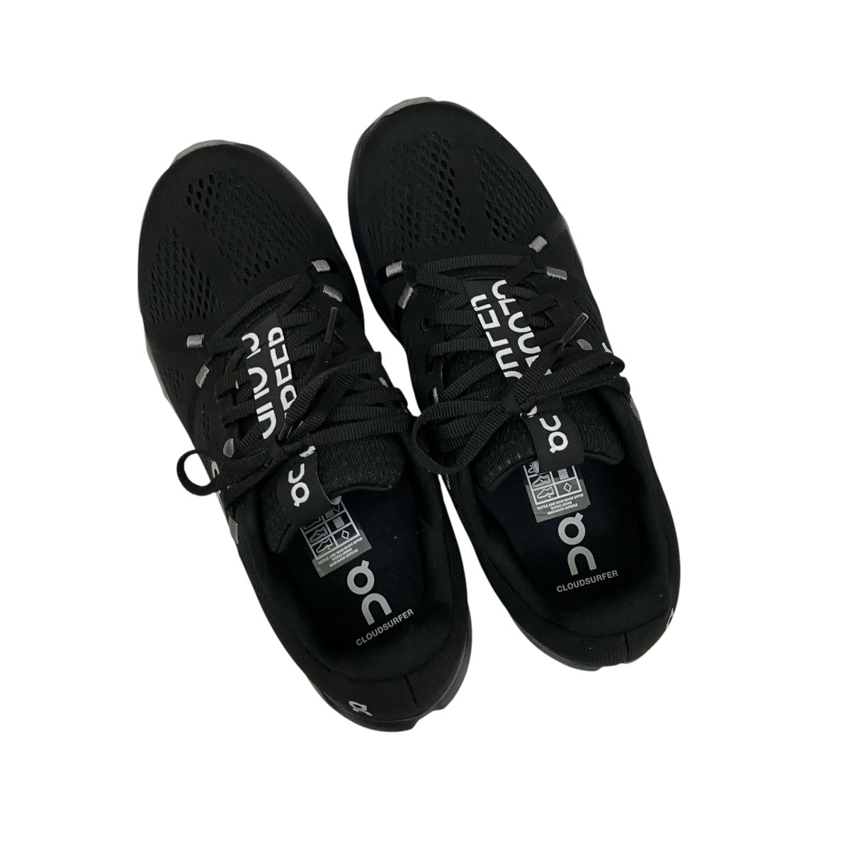 On(オン) On Cloudsurfer All Blackスニーカー3WD10440485