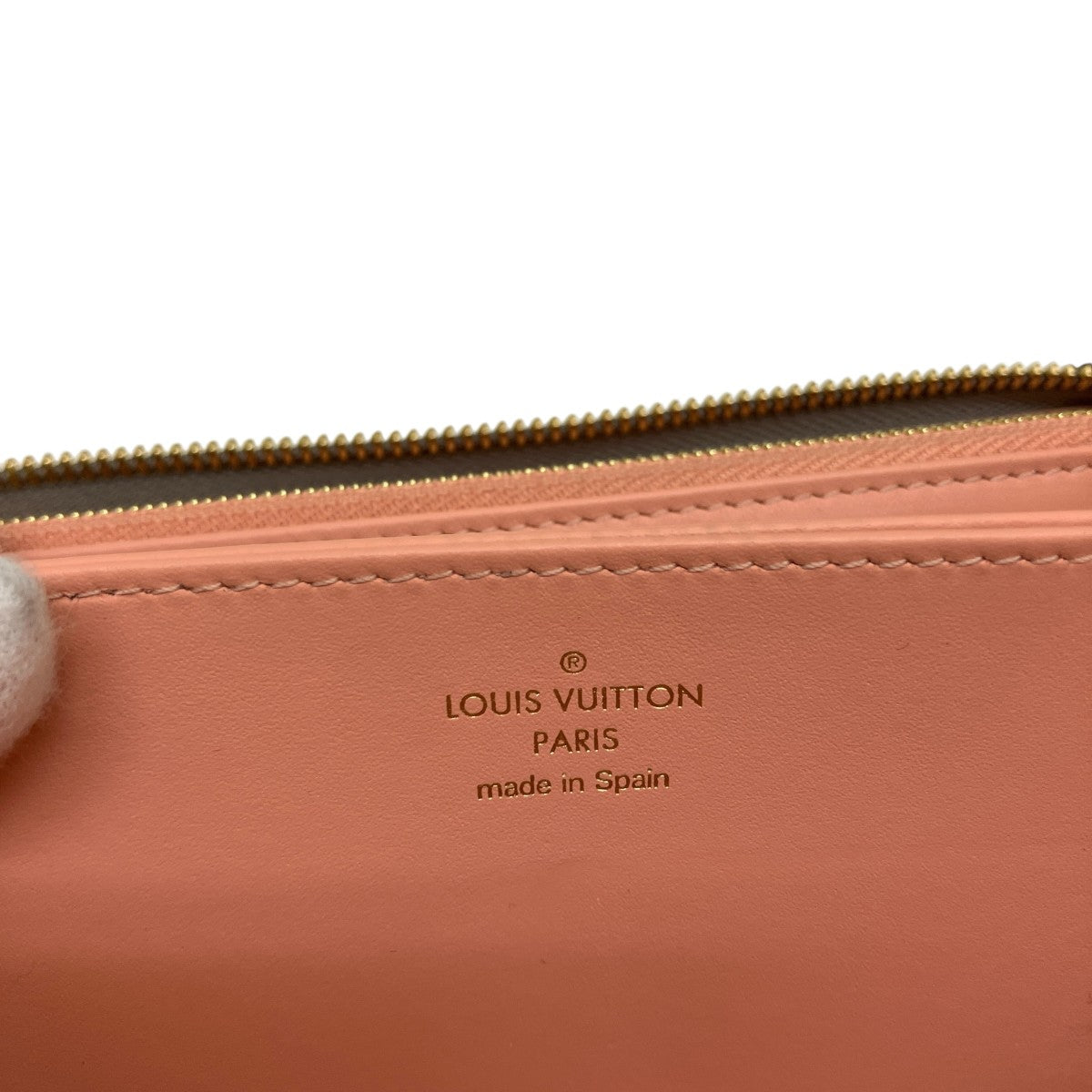 LOUIS VUITTON(ルイヴィトン) マヒナ ジッピーウォレット