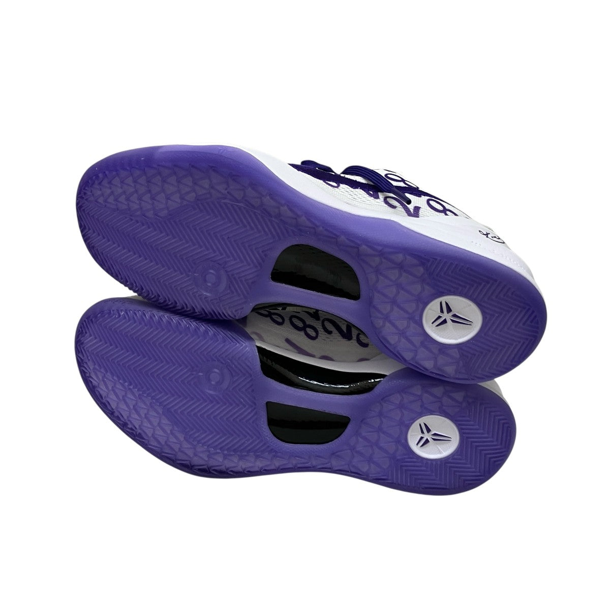 NIKE(ナイキ) Kobe 8 Protro Court Purpleスニーカー ホワイト