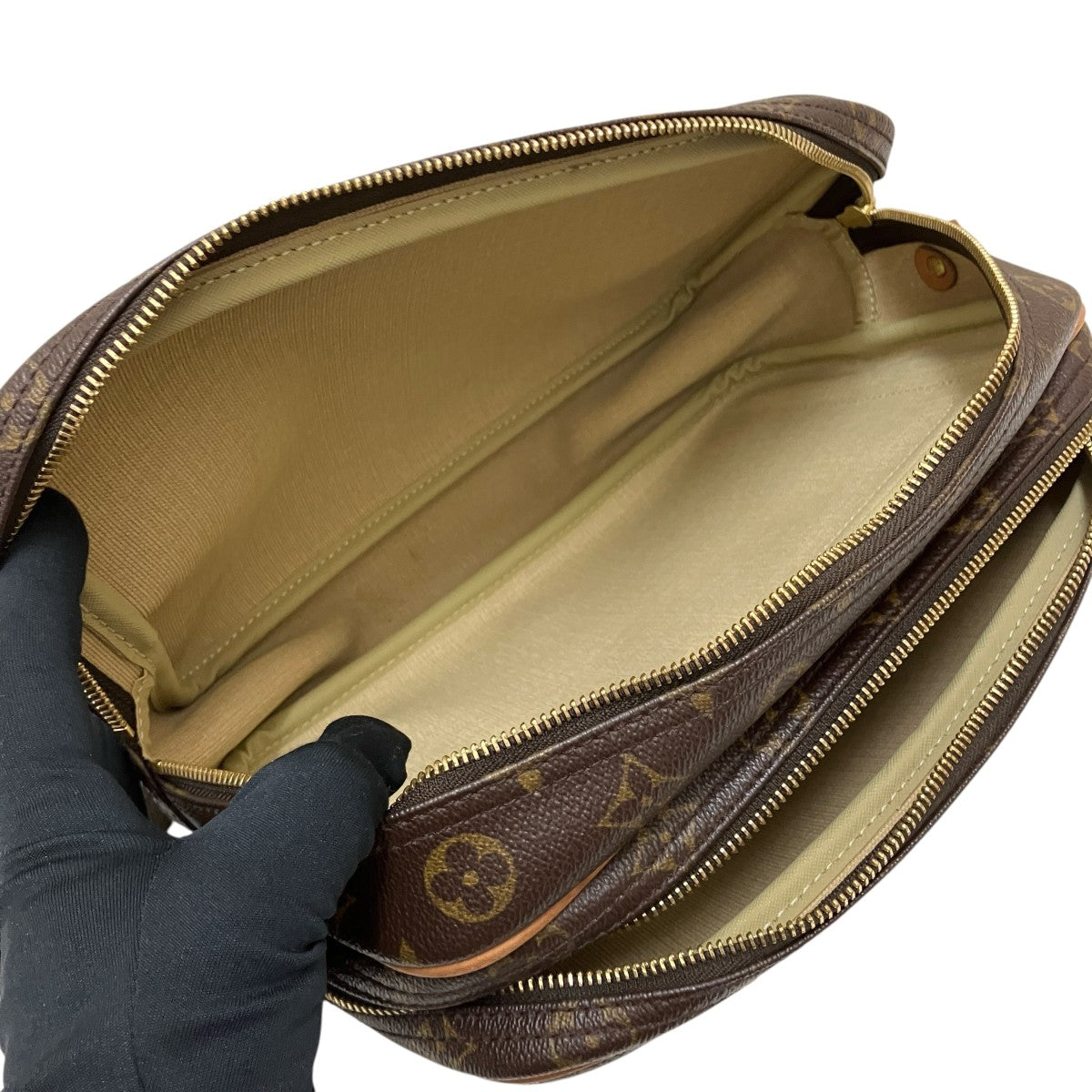 LOUIS VUITTON(ルイヴィトン) リポーターPMモノグラムショルダーバッグ