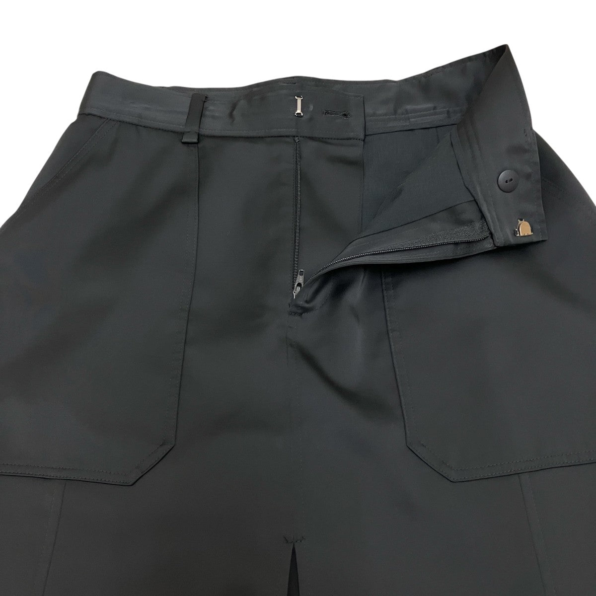 新品タグ付き　ADEAM アディアム　スカート 黒　ブラック　サイズ2 新品タグ付き ADEAM アディアム スカート 黒 ブラック サイズ2