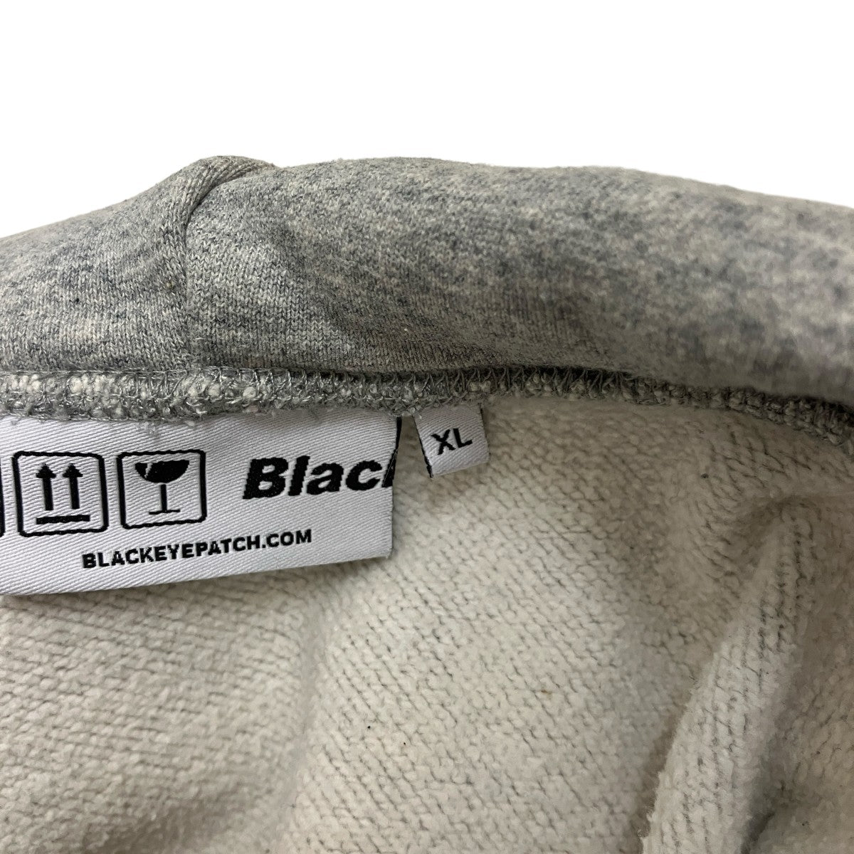 BlackEyePatch パーカー 22ss OG LABEL HOODIE OG LABEL OUTLINE EMBROIDERED HOODIE HEATHER GRAY – BlackEyePatch