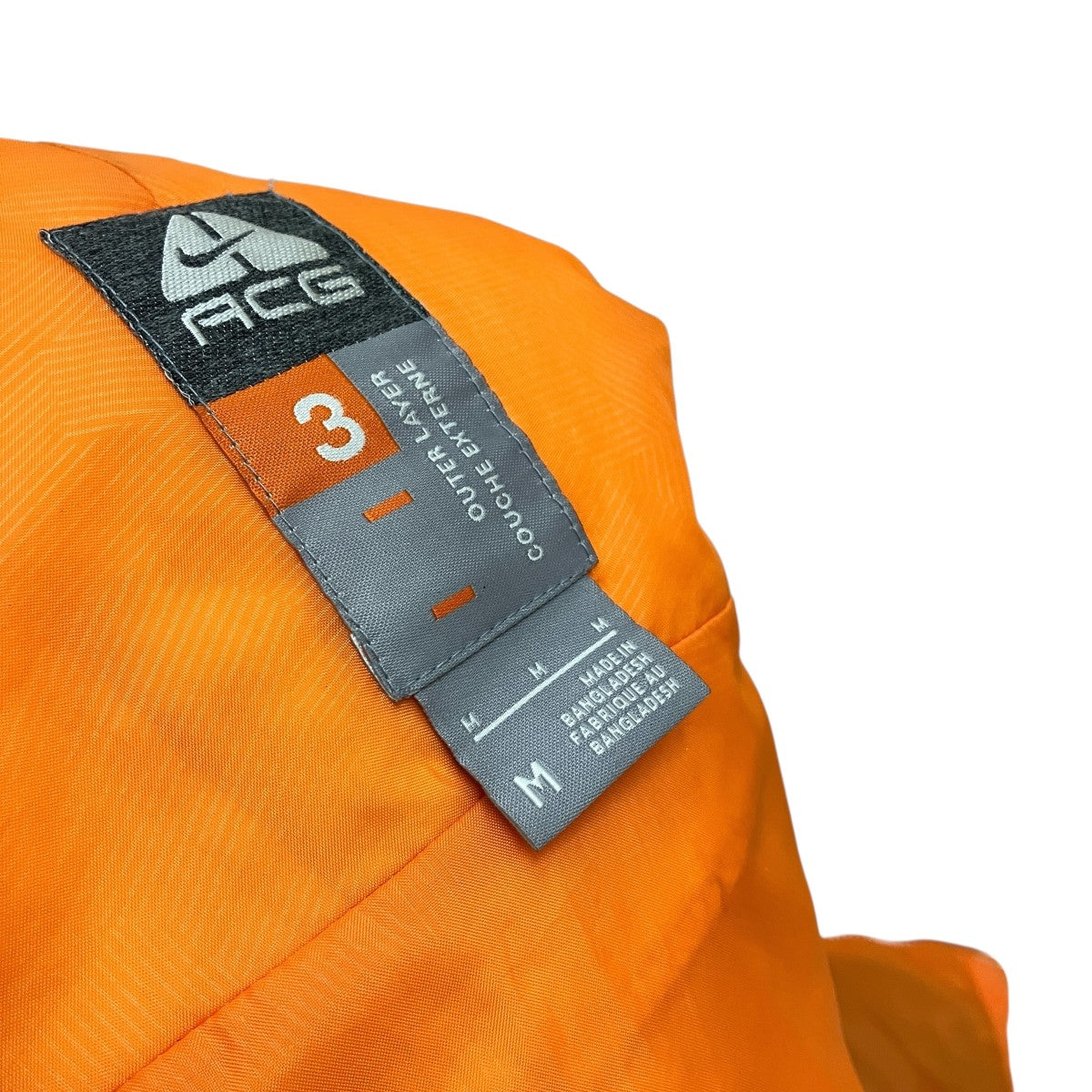 NIKE ACG(ナイキエーシージー) ダウンジャケット オレンジ