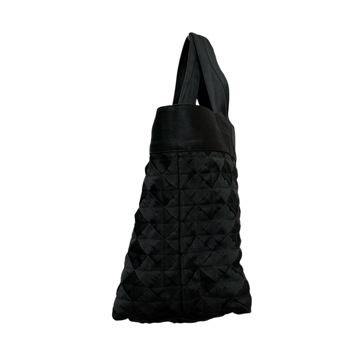 BOTTEGA VENETA ブラックトートバッグ ブラックスモール イントレチャート ファスナー トートバッグ