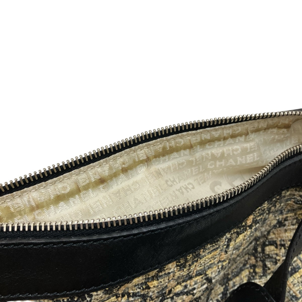 CHANEL(シャネル) アイコンプリント クローバーショルダーバッグ 1058