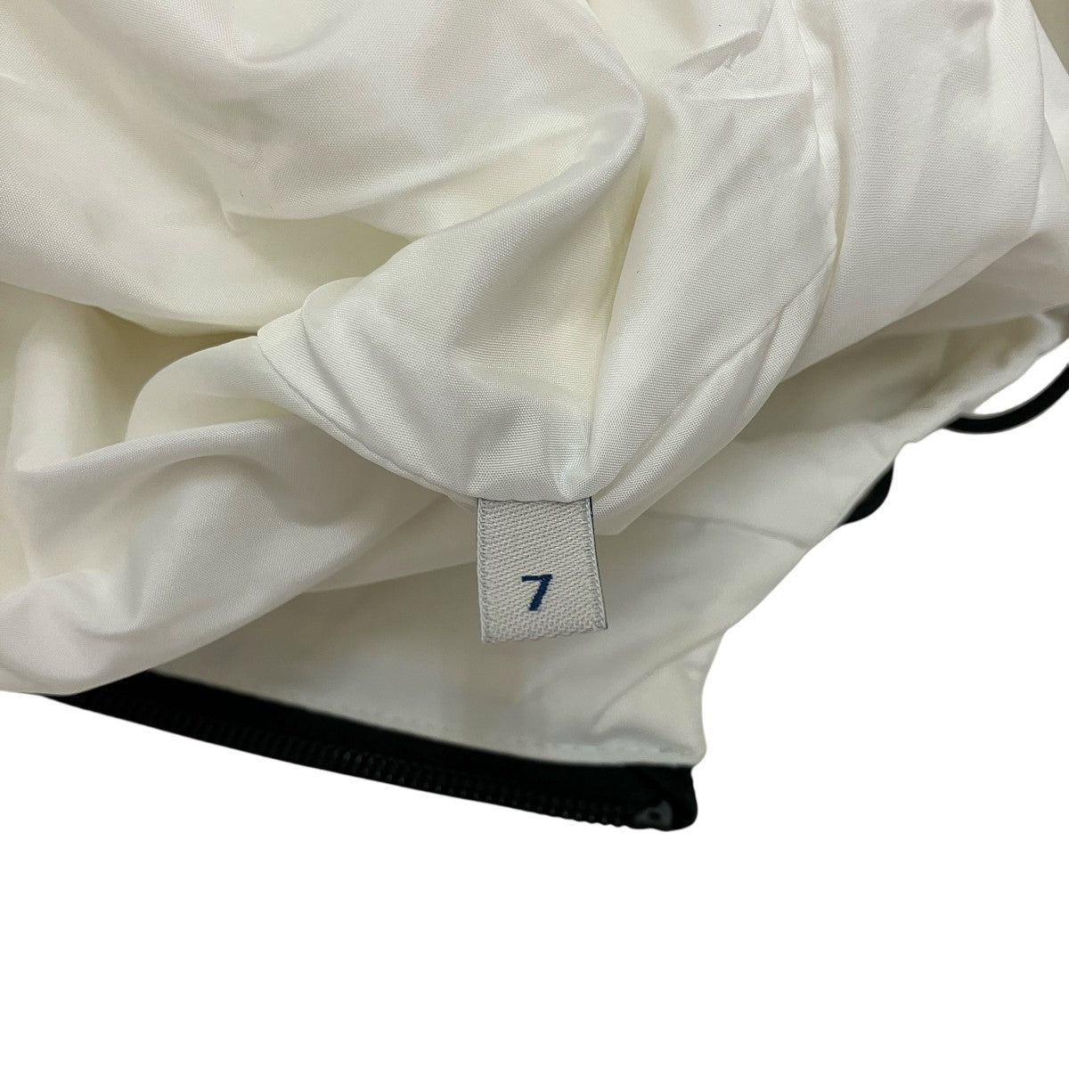 MONCLER(モンクレール) TRAKEHNERマウンテンパーカーE2091411385 539N3