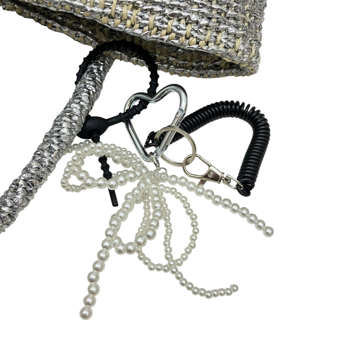 meongblue(メオンブルー) チャーム付きかごバッグ シルバー｜【公式