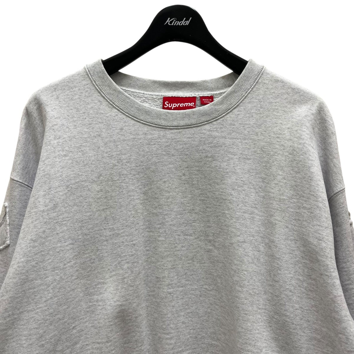 Supreme(シュプリーム) Tonal Applique Crewneckクルーネック