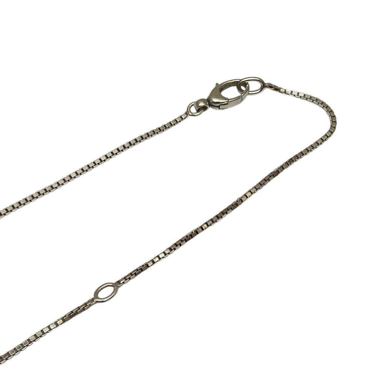 GUCCI(グッチ) バンブークロスネックレス シルバー｜【公式】カインド