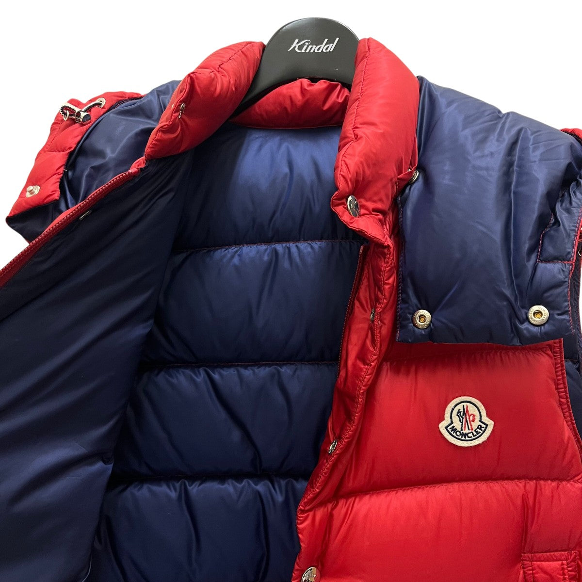 MONCLER ダウンベスト 古着・中古-3枚目のアイテム画像