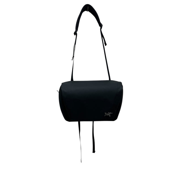 ARC'TERYX(アークテリクス) FYX 9BAG11T-00127209メッセンジャーバッグ