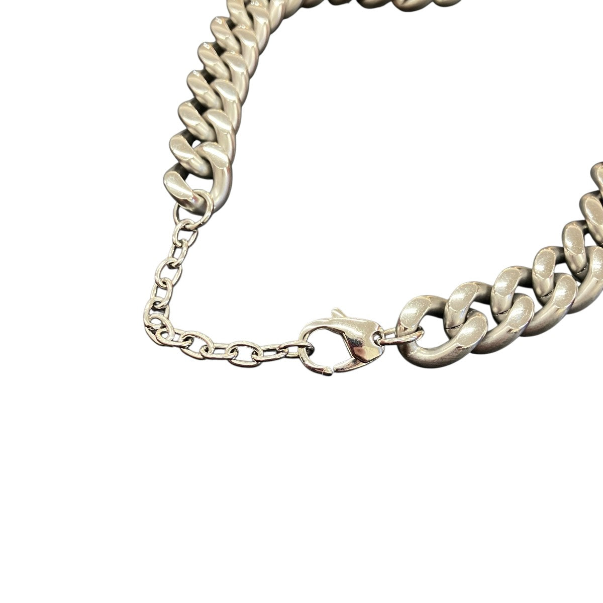 ロゴネックレス