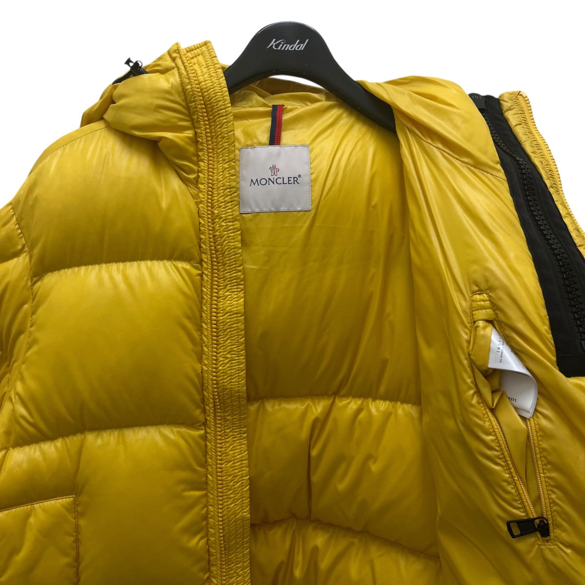 MONCLER ダウンジャケットG20911A00137 68950 古着・中古-3枚目のアイテム画像