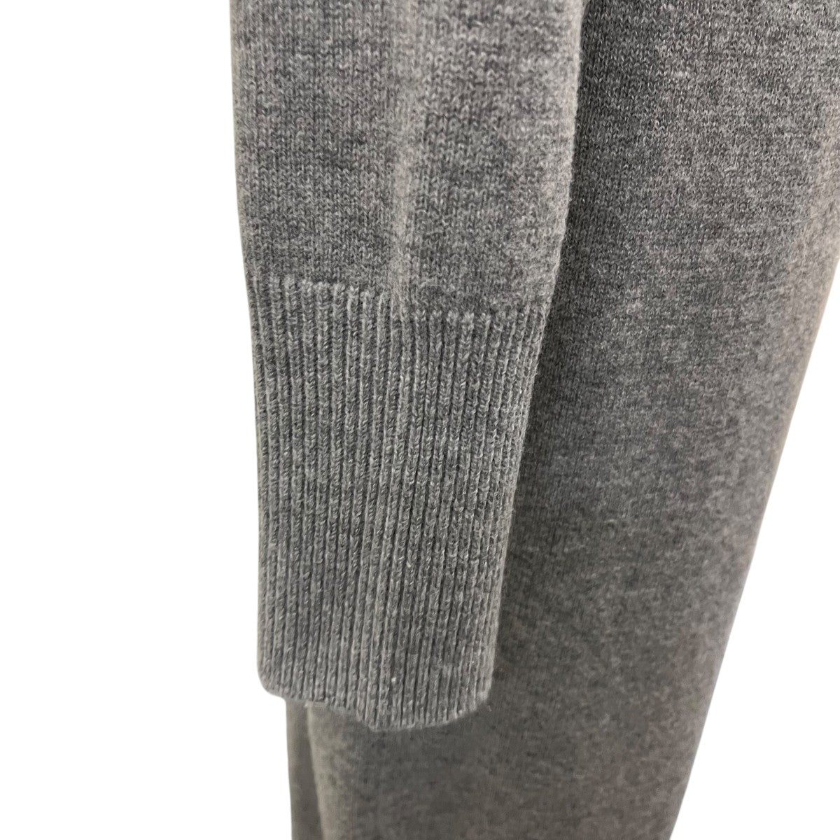 ニットワンピース