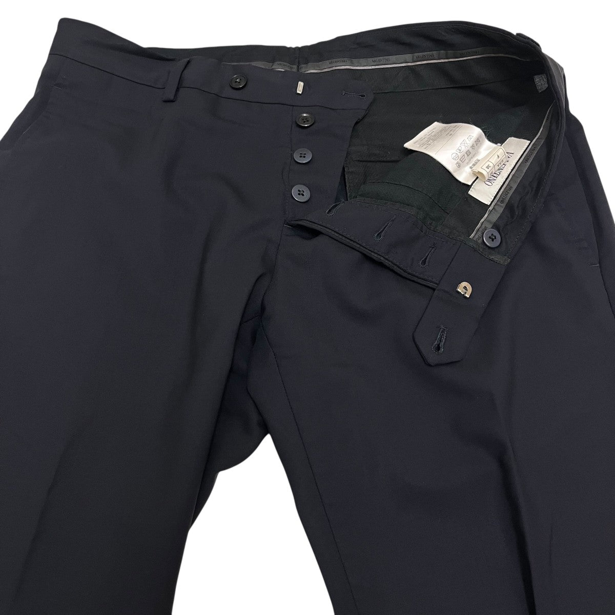 テーパードスラックス