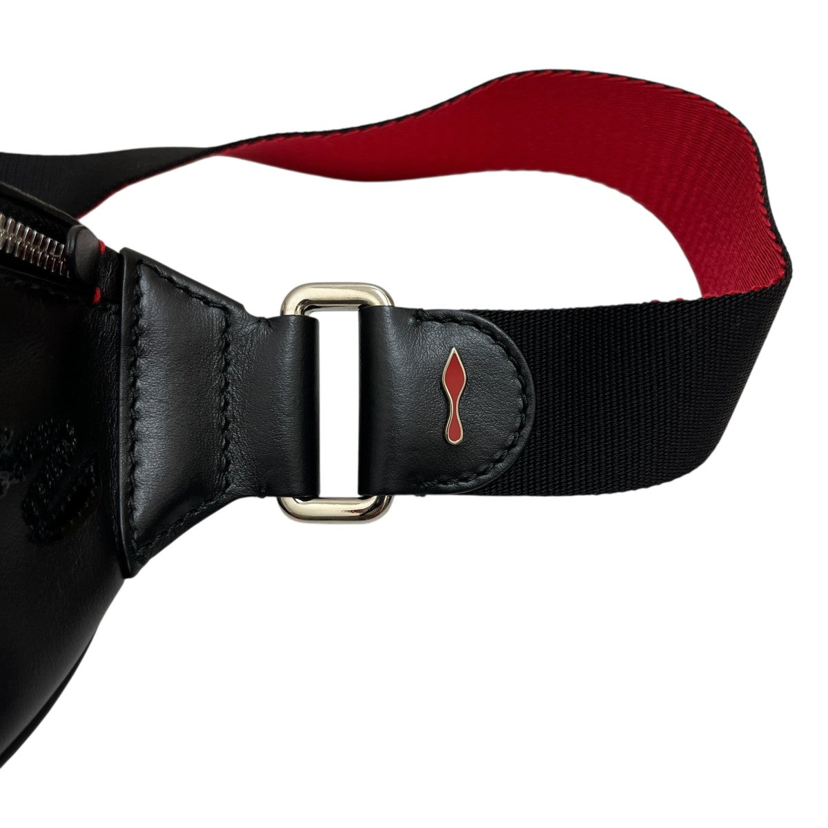 Christian Louboutin ボディバッグ 古着・中古-3枚目のアイテム画像