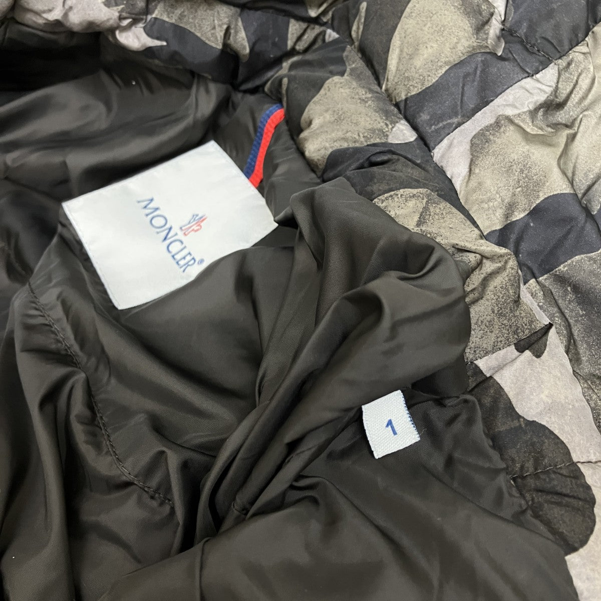 MONCLER ウールダウンジャケットGUYENNE 古着・中古-8枚目のアイテム画像