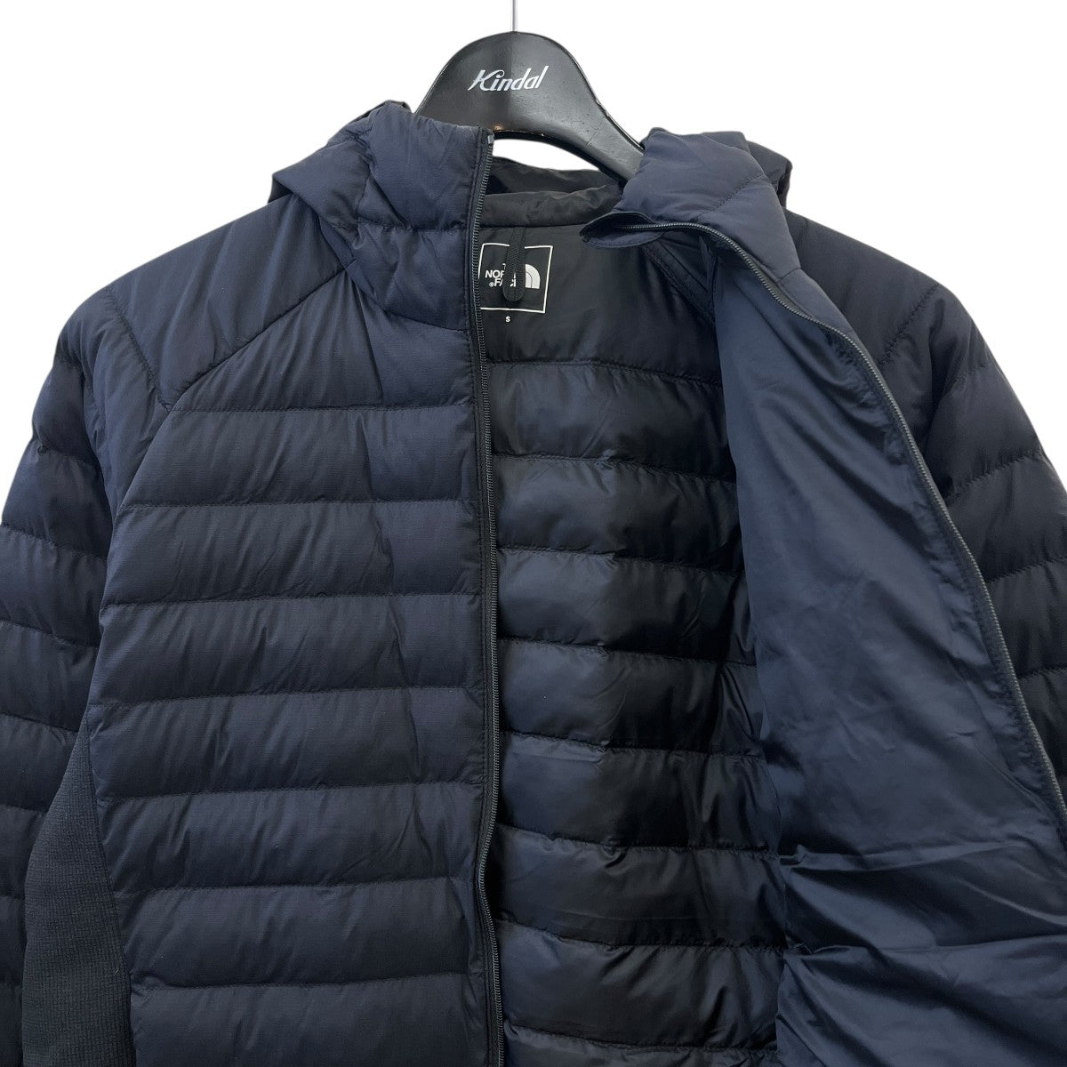 レッドランフーディ中綿ジャケットNY82576