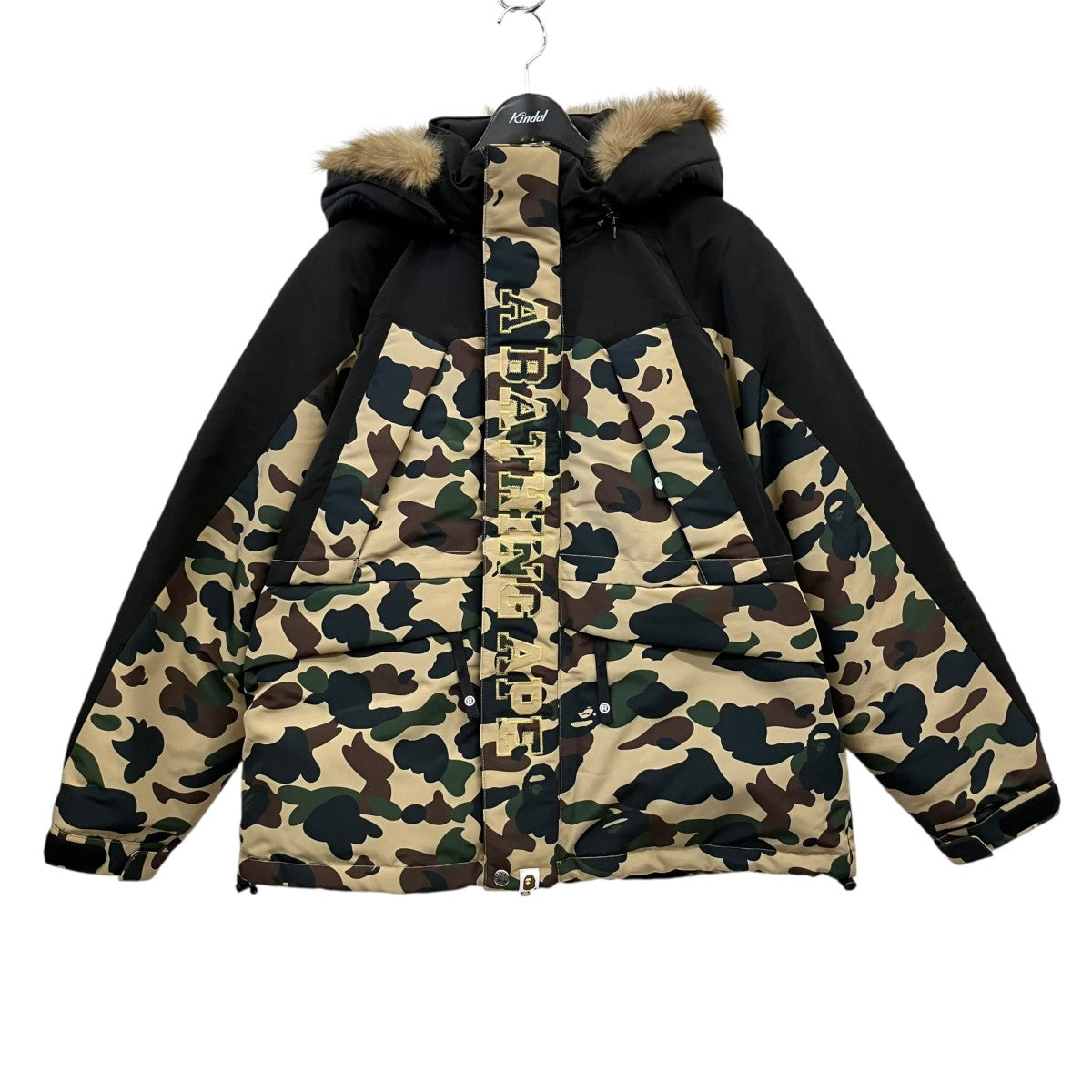 A BATHING APE ダウンジャケット1L80144308 1ST CAMO SNOWBOARD DOWN JACKET 古着・中古-1枚目のアイテム画像