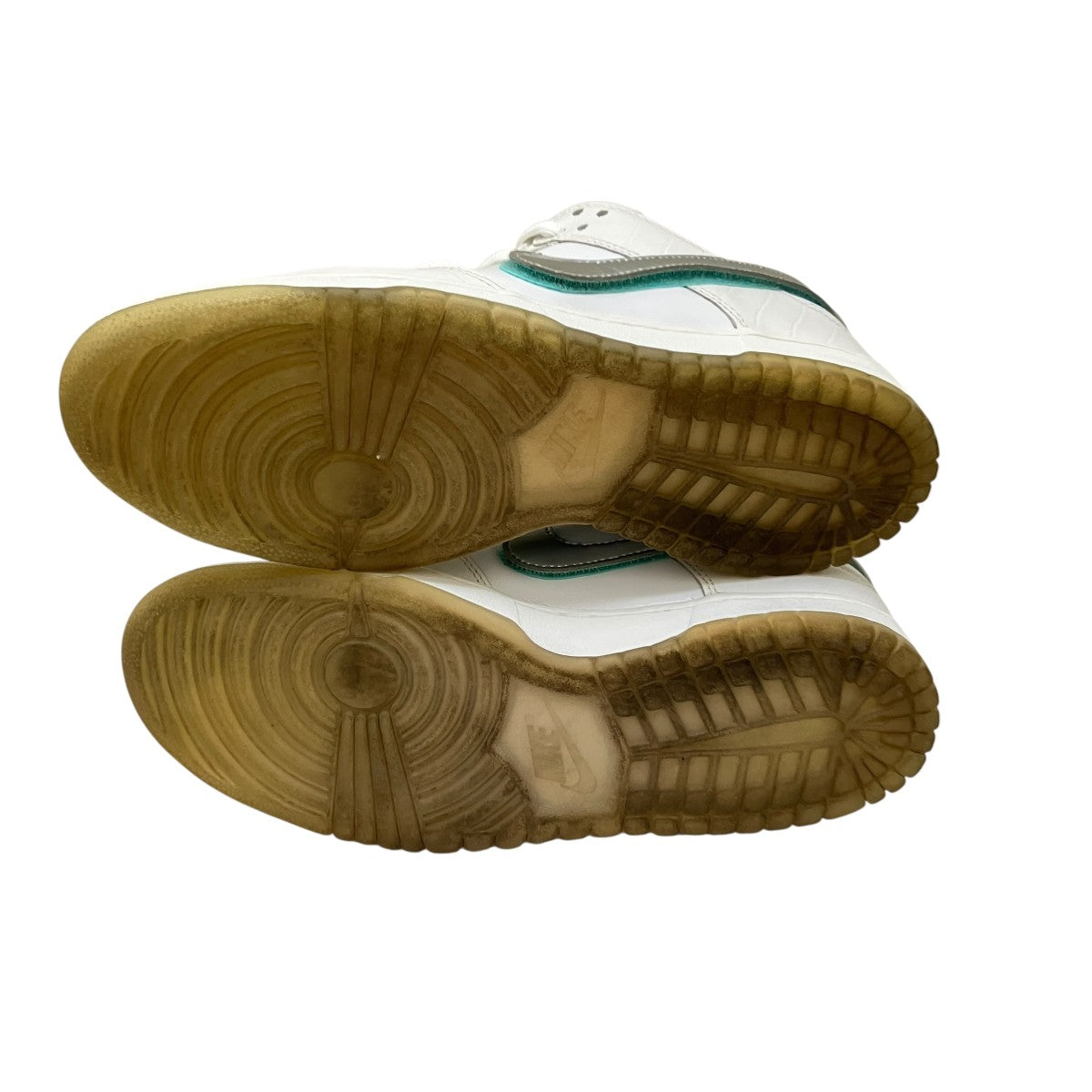 SB Dunk Low Pro  WhiteスニーカーBV1310-100