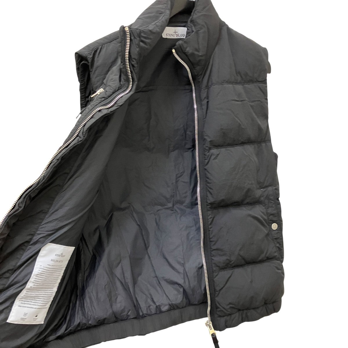 STONE ISLAND Nylon metal vestベスト