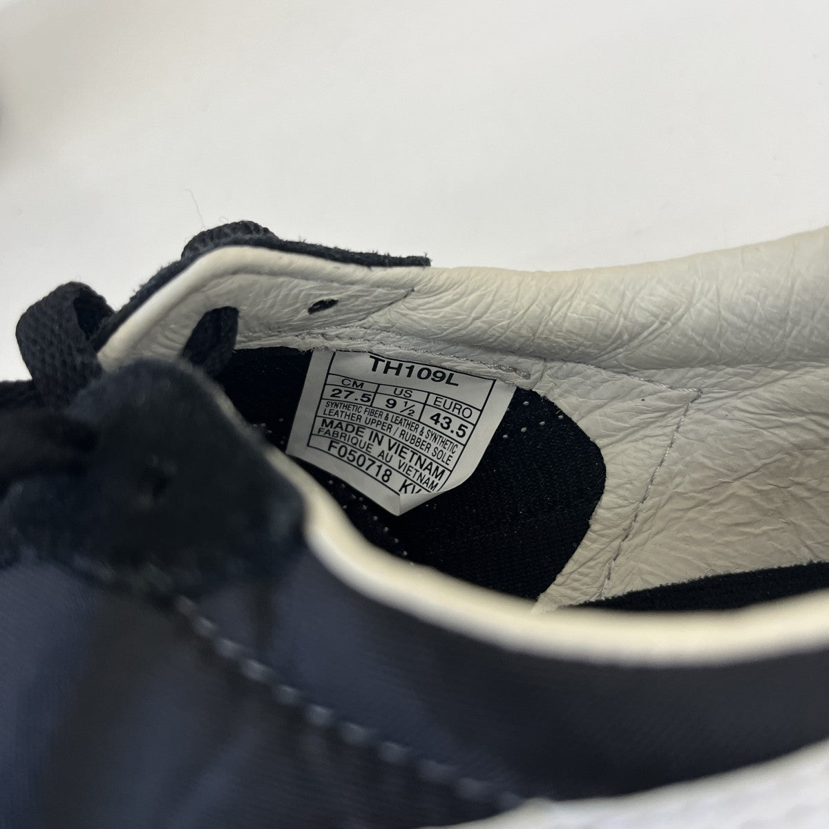 Onitsuka Tiger(オニツカタイガー) ローカットスニーカー ブラック