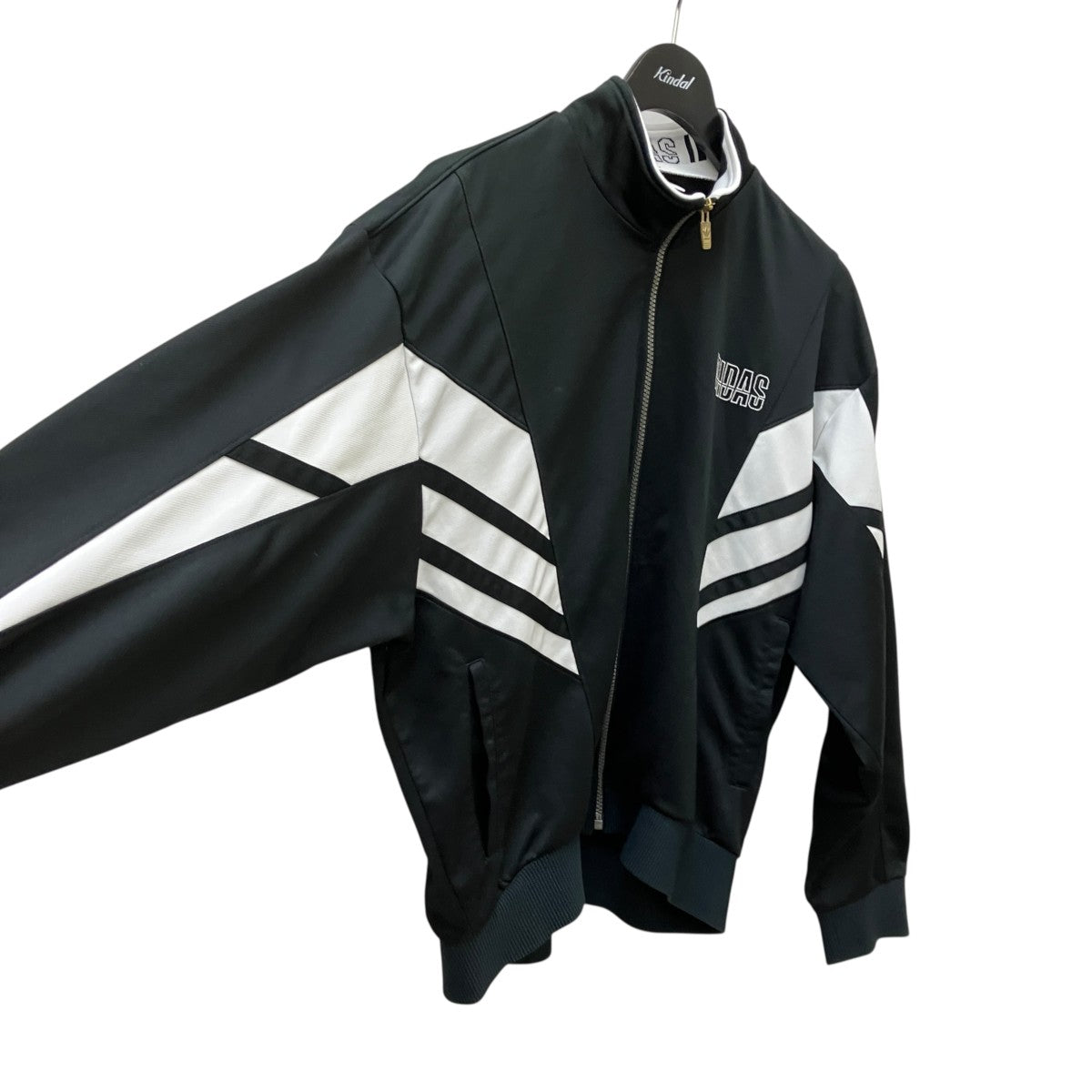 adidas 90SVintage デサントトラックジャケット 古着・中古-4枚目のアイテム画像