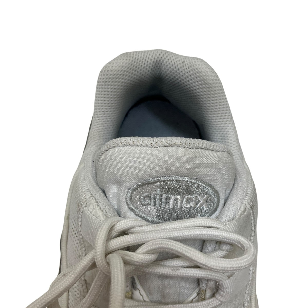AIR MAX 95 ESSENTIALスニーカーCT1268-100
