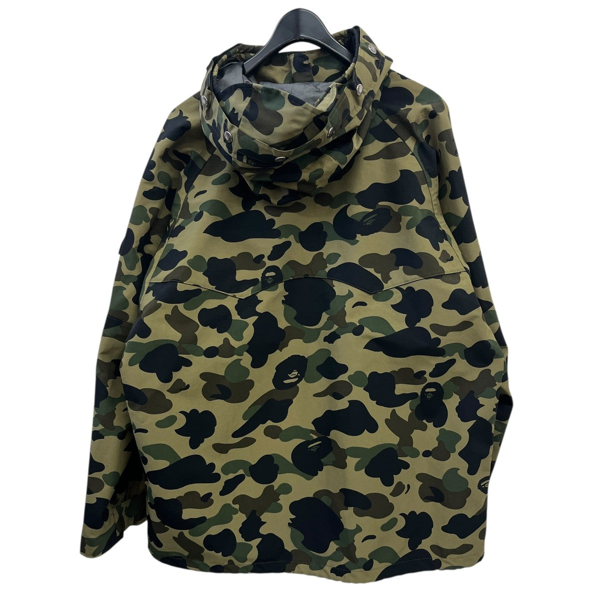 A BATHING APE(アベイシングエイプ) スノボジャケット グリーン サイズ