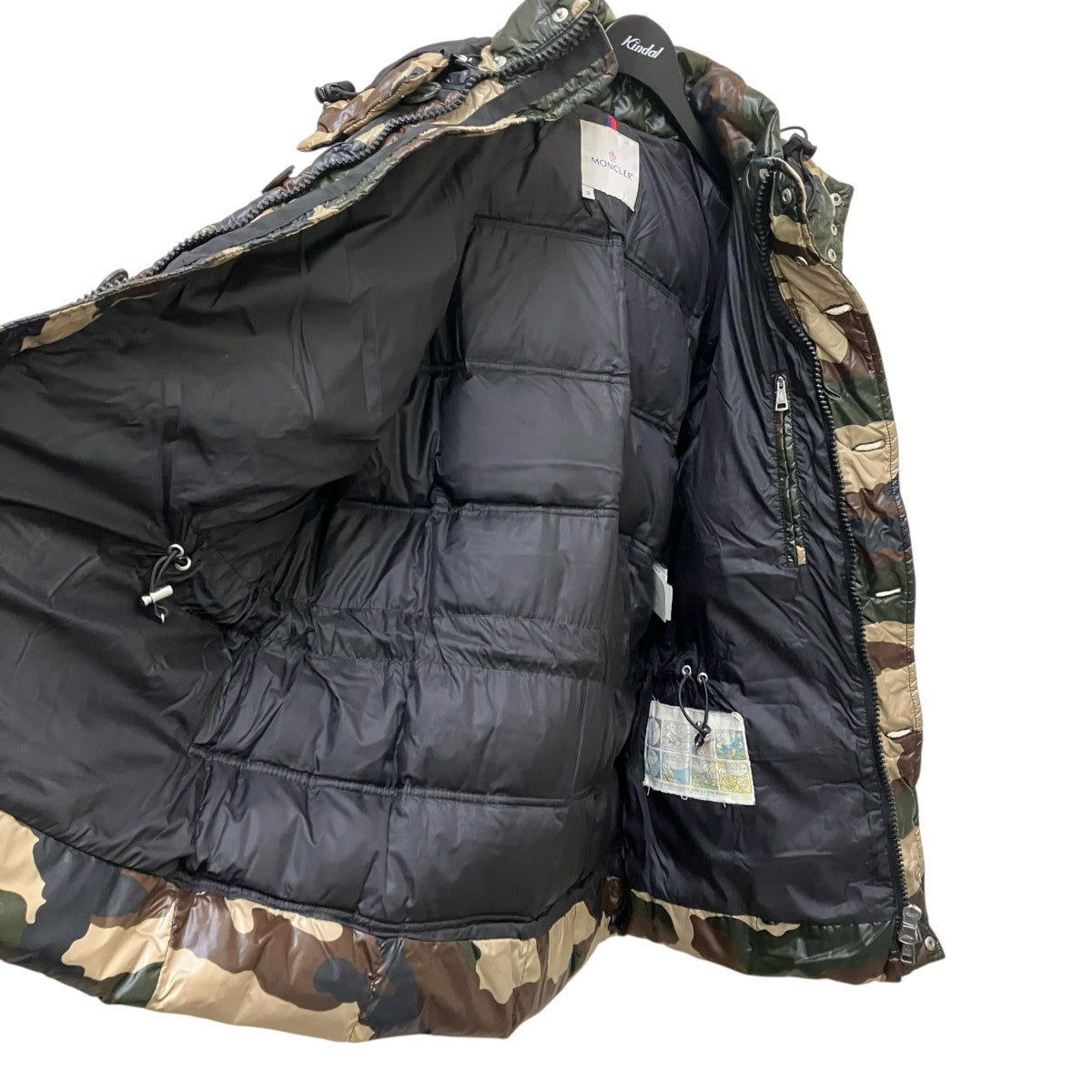 MONCLER SAUTERNEカモフラージュ柄ダウンジャケット 古着・中古-4枚目のアイテム画像