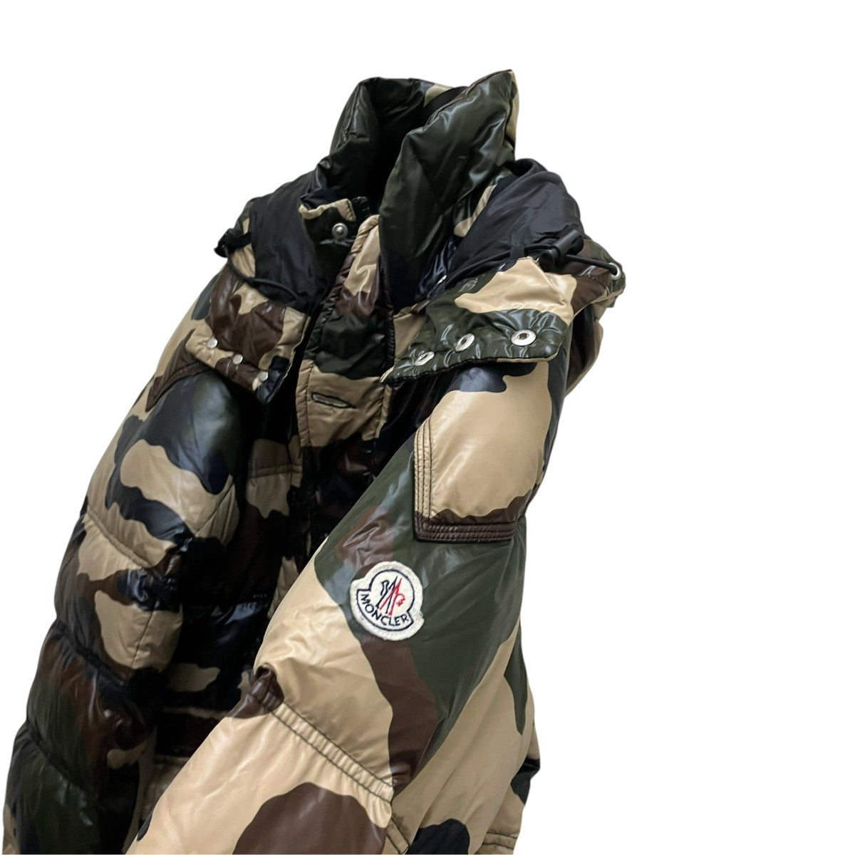 MONCLER SAUTERNEカモフラージュ柄ダウンジャケット 古着・中古-5枚目のアイテム画像